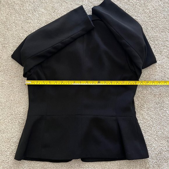 Chic Minimalist Liz Claiborne Black Blazer with Butterfly Rhinestone Brooch 10P - Picture 8 of 9